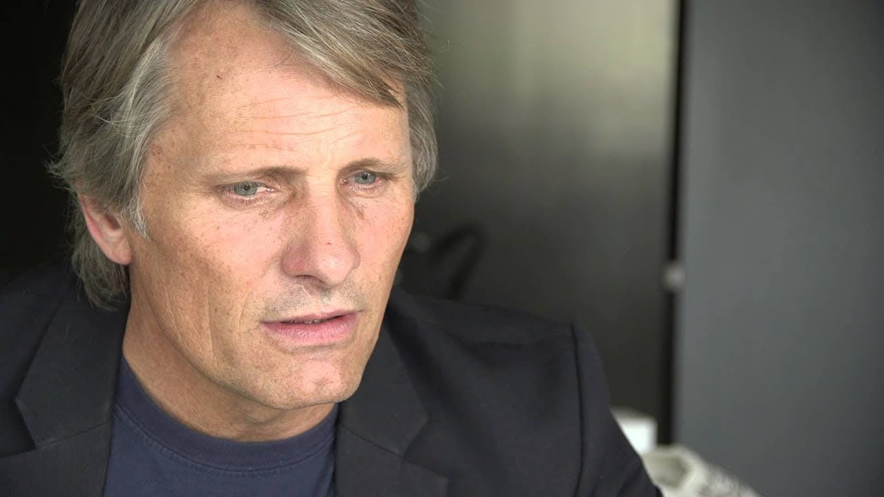 Viggo Mortensen Speaking 9 Languages